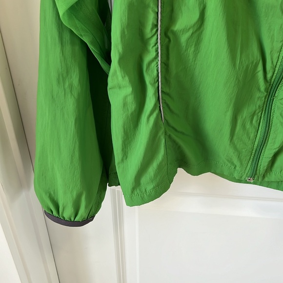 NWOT! Champion Running Jacket/Vest - Picture 4 of 8